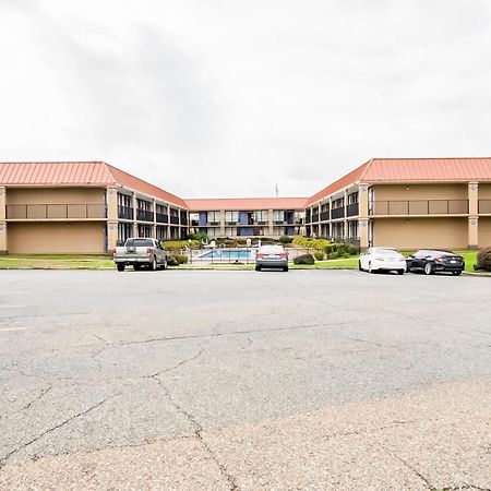 Oyo Hotel Bossier City La - Red River Εξωτερικό φωτογραφία