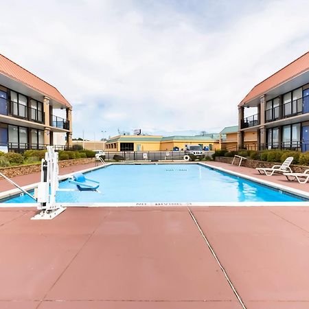 Oyo Hotel Bossier City La - Red River Εξωτερικό φωτογραφία