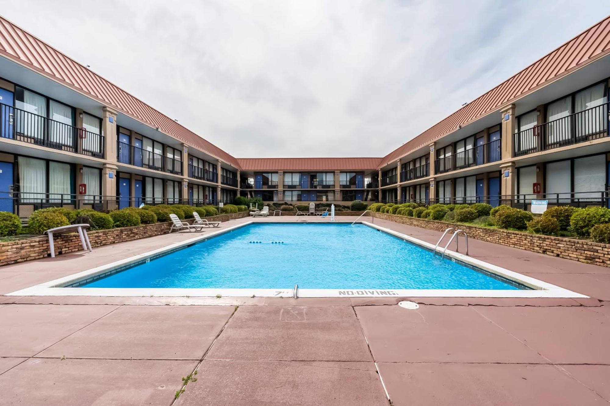 Oyo Hotel Bossier City La - Red River Εξωτερικό φωτογραφία