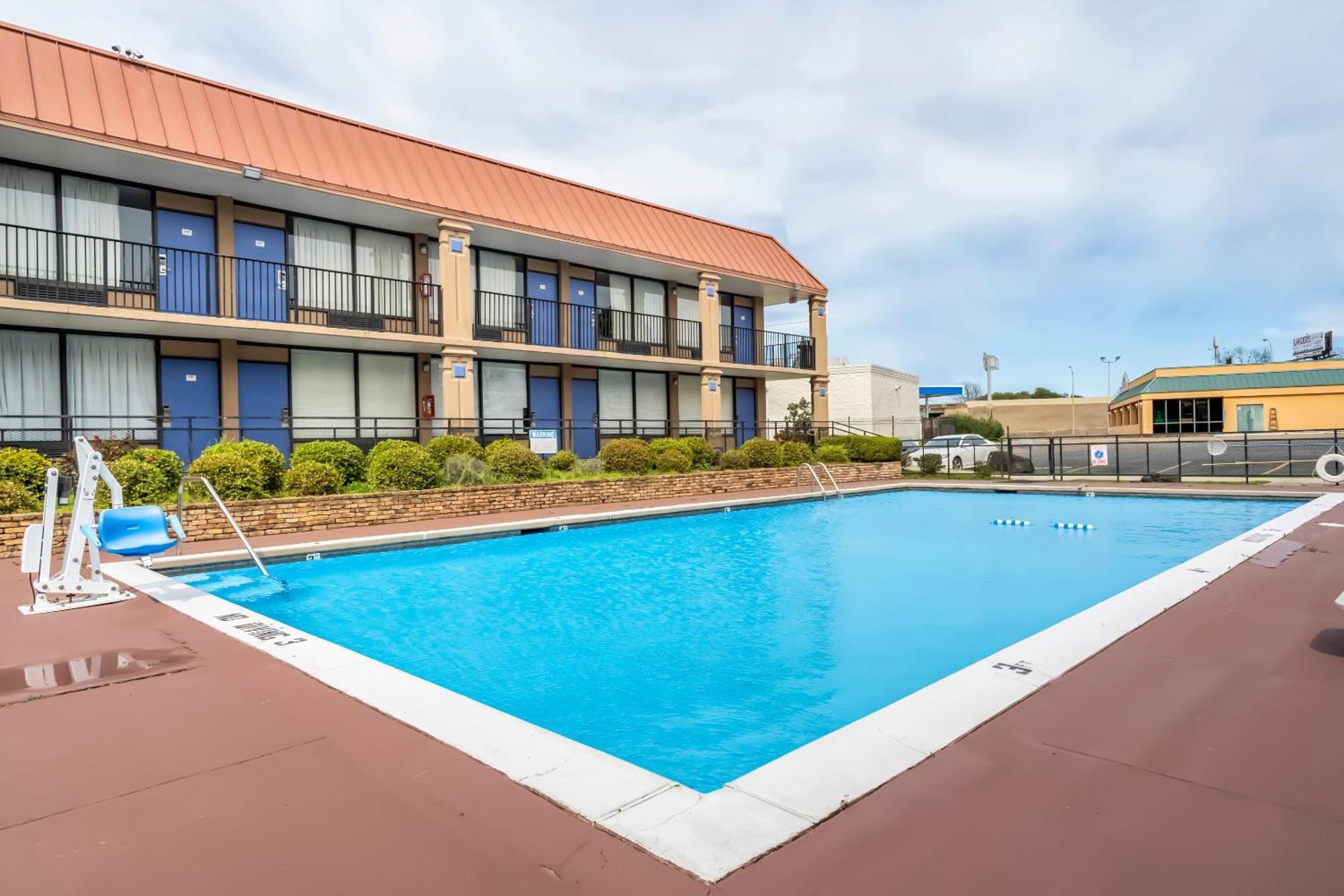 Oyo Hotel Bossier City La - Red River Εξωτερικό φωτογραφία